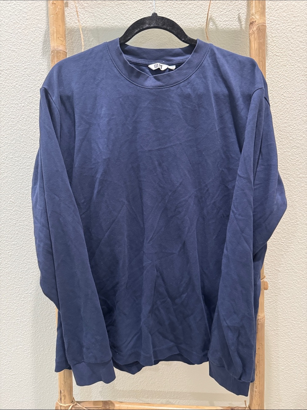 Uniqlo Navy Long-Sleeve Crewneck Shirt